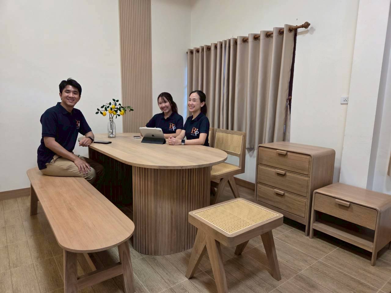 พาส่อง BP Heritage แบรนด์น้องใหม่จากเชียงใหม่! พลิกโฉม ‘ไม้สักเก่า’ เป็นเฟอร์นิเจอร์สุดคิวท์สไตล์ Japandi ที่สายมูจิห้ามพลาด